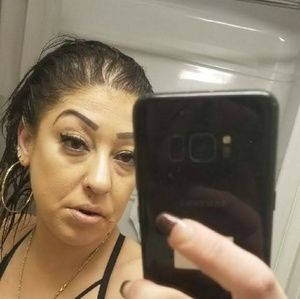 Meet your Posher, Chantelle